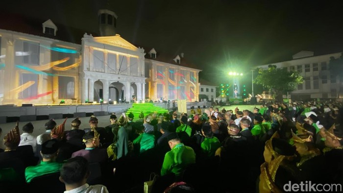 PKB melantik DPC se-Indonesia di Kota Tua, Jakarta, dihadiri Gubernur Pramono Anung. (Dwi R/detikcom)