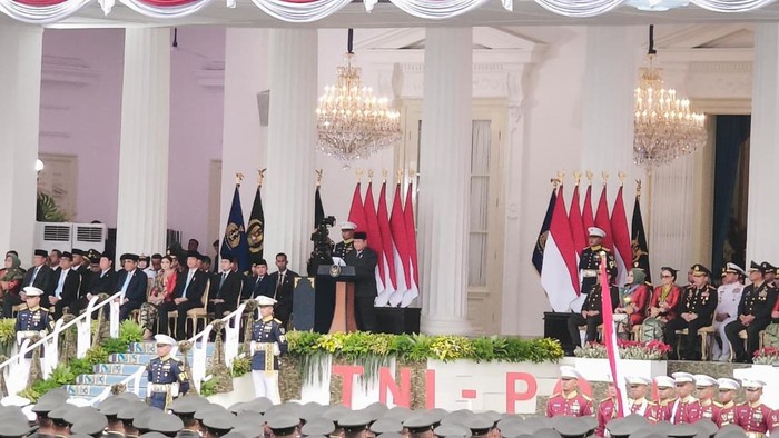 Presiden Prabowo dalam pidatonya di hadapan perwira remaja di halaman Istana Merdeka, Jakarta, Rabu (22/7/2026).