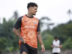 Alasan Shin Tae-yong Belum Mainkan Shayne Pattynama di Persija
