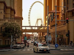 Dubai Tawarkan Diskon ke Warga yang Datangkan Turis