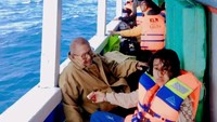 Kakek Umar Beri Pelampung ke Cucu Sebelum KLM Nurul Salsa Tenggelam