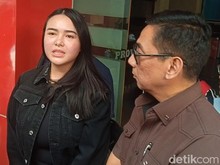 Amanda Manopo Sebut Eks Karyawan Terekam CCTV Rumah Taruh Tanah Kuburan-Dupa