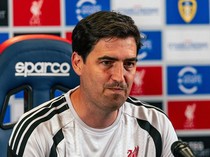 Legenda Liverpool Minta Iraola Diberi Waktu