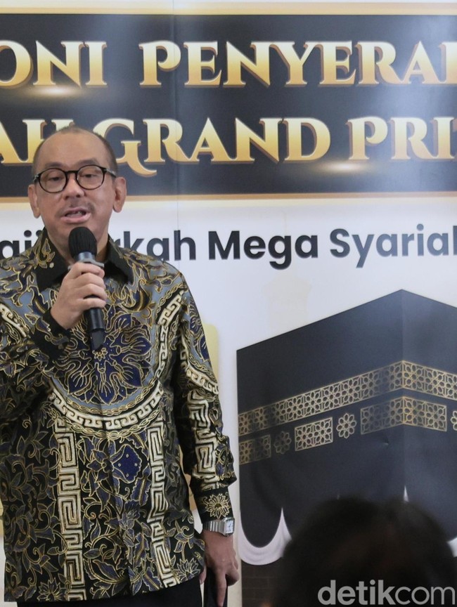 Bank Mega Syariah Beri Hadiah Haji Khusus untuk Nasabah