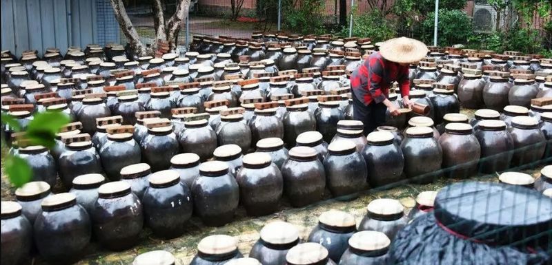 Cium Bau Masakan yang Mirip Bau Mayat, Penghuni Ini Berujung Lapor Polisi