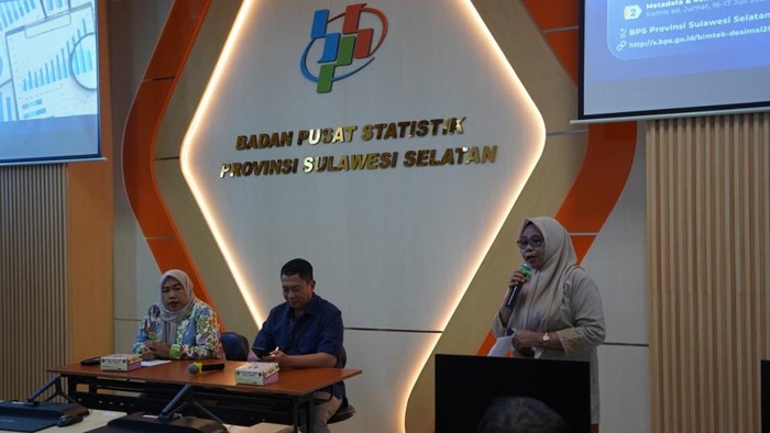 Diskominfo Sulsel mengikuti bimtek BPS.