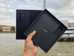 Unboxing Galaxy Z Fold8 Ultra