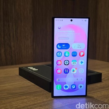 Hands On Galaxy Z Fold8 Ultra, Lebih Tipis dan Bertenaga