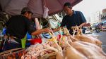 Harga Telur dan Ayam Potong Merangkak Naik di Pasar Jakarta