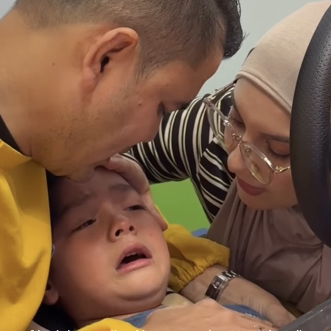 Air Rumi Putra Irish Bella Dikhitan, Awalnya Happy Berujung Kejer