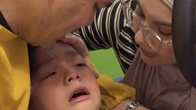 Air Rumi Putra Irish Bella Dikhitan, Awalnya Happy Berujung Kejer