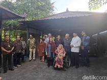 Putri-Istri Gusdur Temui Gubernur DIY Sultan HB X 3 Jam, Ini yang Dibahas