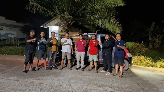 Jajaran Satreskrim Polres Kutai Timur saat mengamankan pencuri sapi di Rantau Pulung. (Istimewa) Jajaran Satreskrim Polres Kutai Timur saat mengamankan pencuri sapi di Rantau Pulung. (Istimewa)