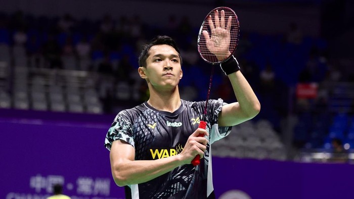 Jonatan Christie menilai penampilannya mulai ada peningkatan di China Open 2026. Dia berharap bisa bermain lebih enjoy dan dewasa lagi.
