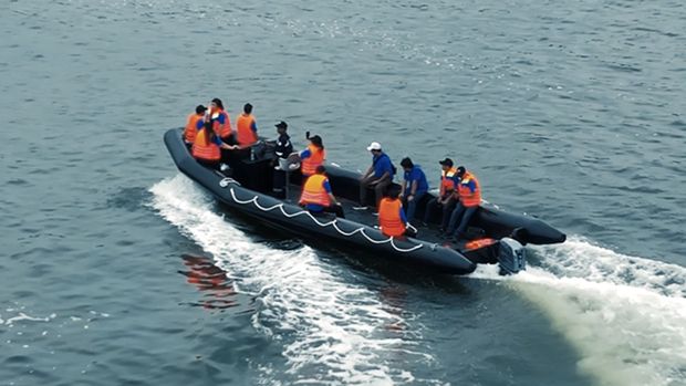 Keman Boat 10