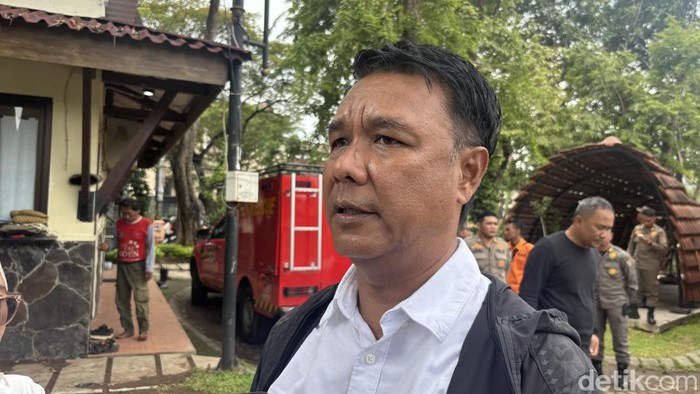 Kepala DLH Surabaya, M. Fikser