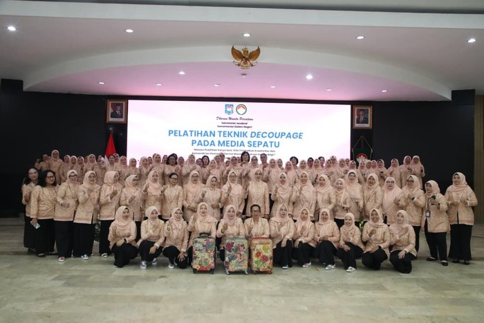 Ketua DWP Kemendagri Ajak Anggota Kembangkan Kreativitas