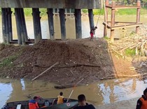 Fenomena Dulang Emas di Sungai Ogan OKU, Warga Diimbau Waspadai Hujan