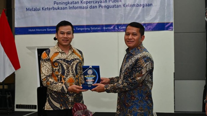 MPR RI