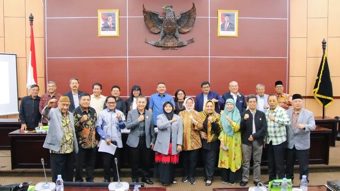 MPR RI