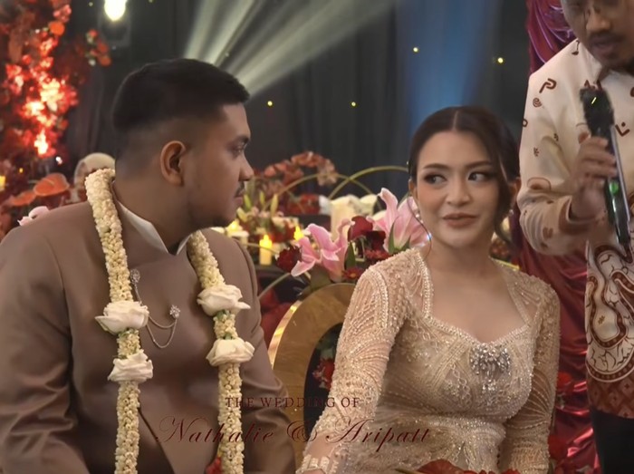 Akad nikah Nathalie Holscher dan Aripat