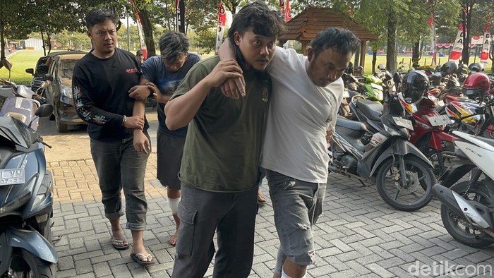 Penampakan HR dan R, pelaku curanmor yang dihadiahi timah panas oleh Jatanras Polda Jatim