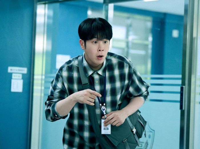 Penampilan PO dalam drama Korea Netflix Teach You A Lesson.