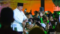 Menurut Prabowo, konsep pembangunan ekonomi yang diterapkan pemerintah bukanlah gagasan baru, melainkan implementasi dari konstitusi yang menempatkan kesejahteraan rakyat sebagai tujuan utama pembangunan nasional.