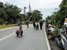 Mobil Tergelincir-Tabrak Pemotor Lalu Masuk Jurang di Samarinda, 1 Tewas