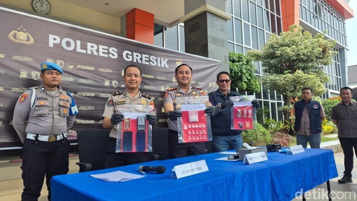 Polres Gresik saat konferensi pers residivis sabu