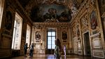 Sempat Kerampokan, Apollo Gallery Museum Louvre Dibuka Lagi