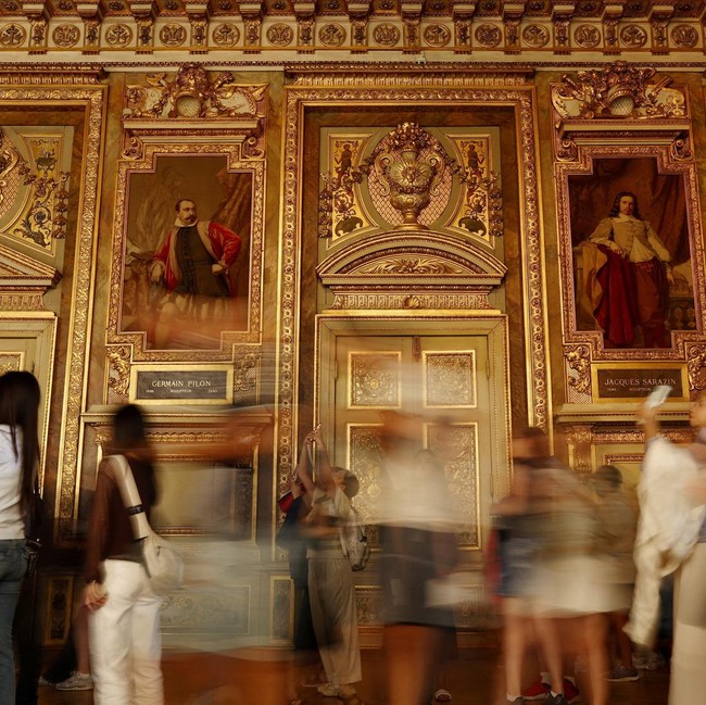 Sempat Kerampokan, Apollo Gallery Museum Louvre Dibuka Lagi