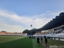 Lampu Segiri Masih Minim, Pusamania Khawatir Borneo FC Berkandang di Luar