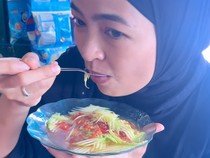 Serunya! Perjalanan Kuliner Tantri Kotak dari Bali hingga ke Bangkok