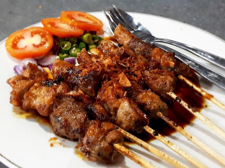 Bukan Rendang! Ini Top 10 Makanan Indonesia Terbaik 2026