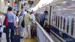 Liburan Naik Shinkansen Kini Tak Perlu Repot Bawa-bawa Koper