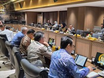 Dasco Pimpin Rapat Bareng Mensesneg-Menaker Bahas Tindak Lanjut Perpres Ojol