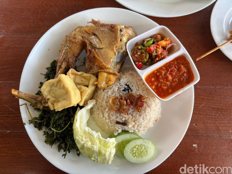 Review battle ayam goreng basah