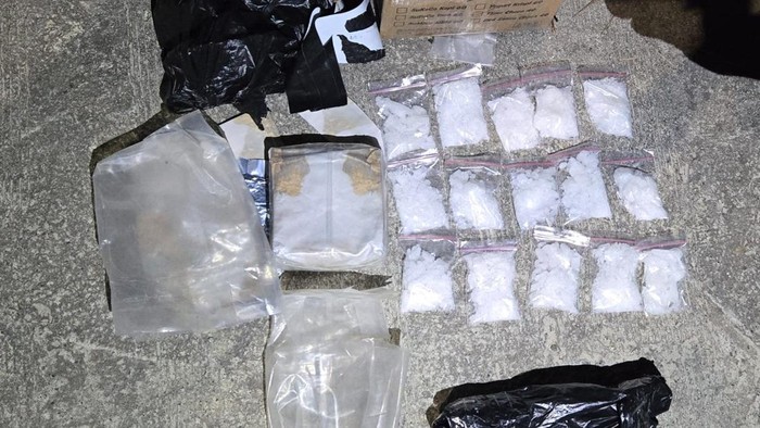Barang bukti sabu dalam kemasan kentang frozen di Balikpapan.