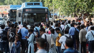 Belasan Stasiun Metro Ditutup Akibat Demo di India