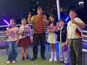 Gas Nonton Rian DMasiv Dikeroyok Host Cilik di Sini!