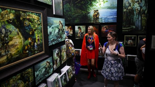Attendees arrive for the opening day of Comic-Con International in San Diego, California, U.S. July 23, 2026. REUTERS/Daniel Cole