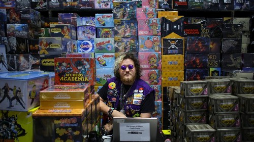 Attendees arrive for the opening day of Comic-Con International in San Diego, California, U.S. July 23, 2026. REUTERS/Daniel Cole