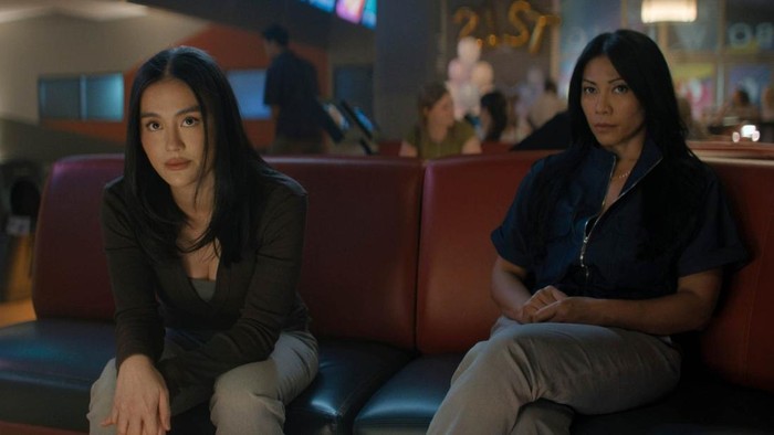 Prime Video baru saja merilis first look penampilan dua bintang besar Tanah Air, Agnez Mo dan Anggun C Sasmi di Reacher Season 4.