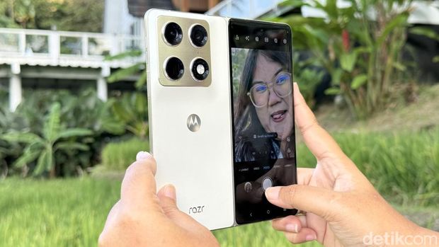 Fitur kamera Motorola Razr Fold