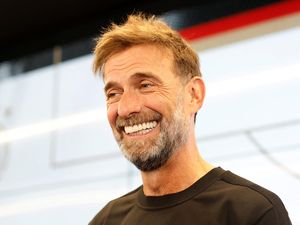 Pujian untuk Klopp yang Berani Pecah Skuad Jerman Jadi Dua