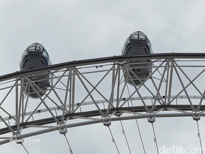 Cantiknya London dalam Jepretan Kamera Samsung Galaxy Z Fold8