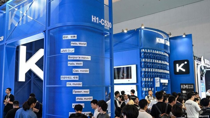 Model AI Buatan China Maju Pesat, Persaingan AS-China Memanas