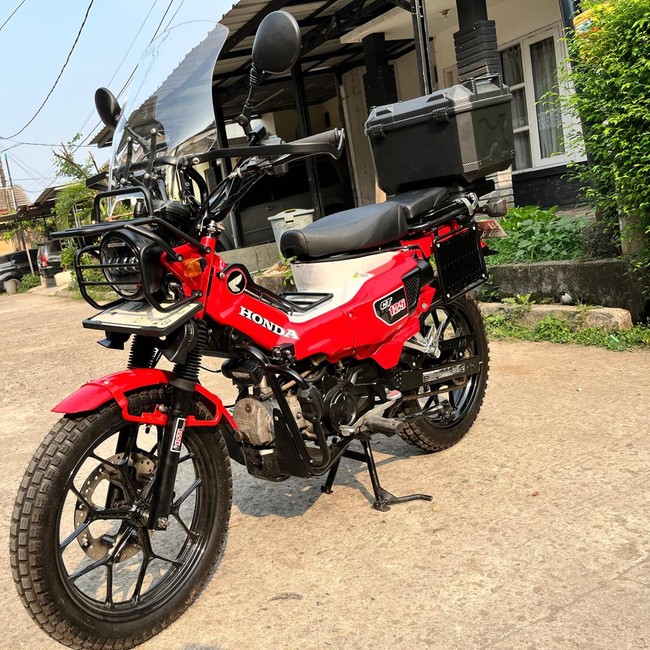 Lihat Lebih Dekat Honda Blade yang Dimodifikasi Jadi Motor Klasik Rasa Rp 80 Jutaan