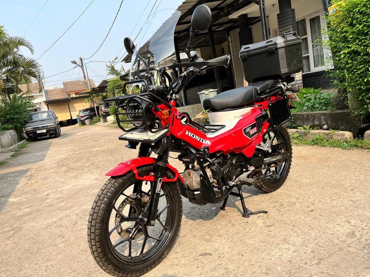 Lihat Lebih Dekat Honda Blade yang Dimodifikasi Jadi Motor Klasik Rasa Rp 80 Jutaan